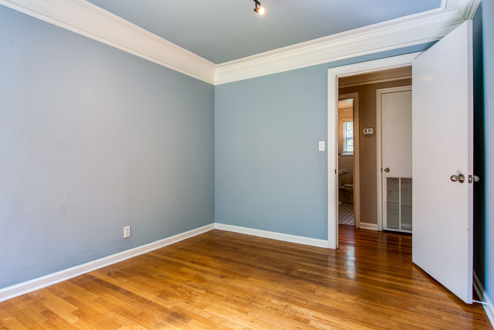 2302 Deerwood Road Nashville, TN 37214 - Photo 23 of 30 a view of a room with wooden floor