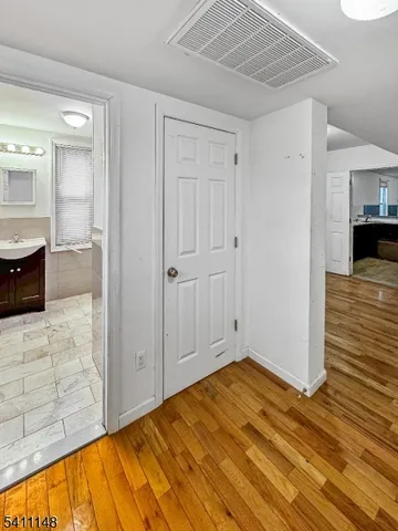 $3,000 | 81 Summer Avenue, Unit 2, Newark, NJ 07104