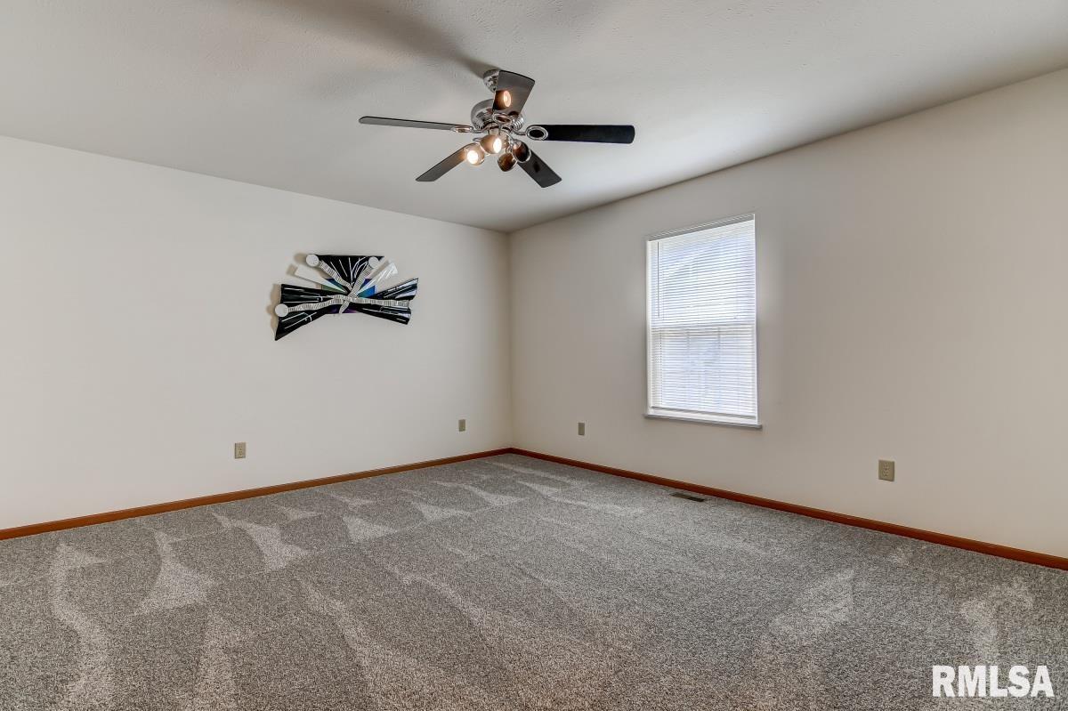 1811 Plover Road Springfield, IL 62711 - Photo 15 of 27 Gallery Image 15