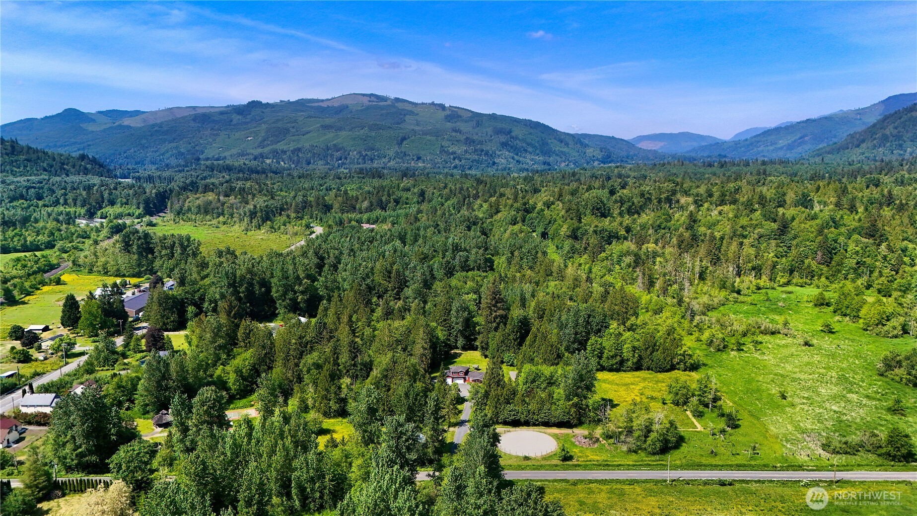 5554 Potter Road Deming, WA 98244 - Photo 4 of 39