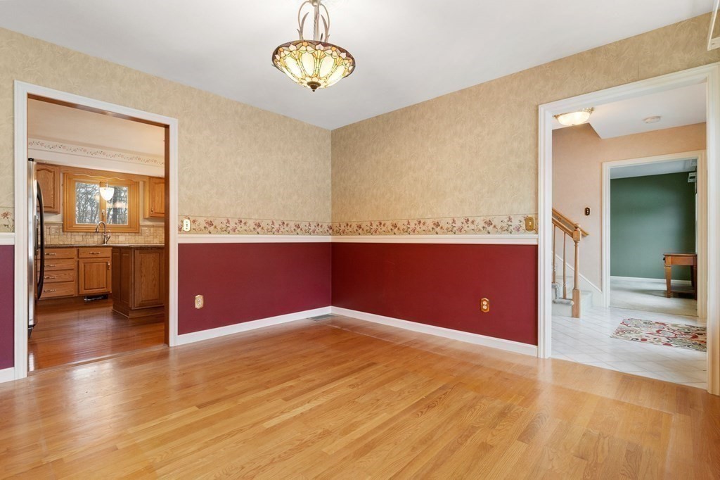 36 Ridge Road Pepperell, MA 01463 - Photo 15 of 35