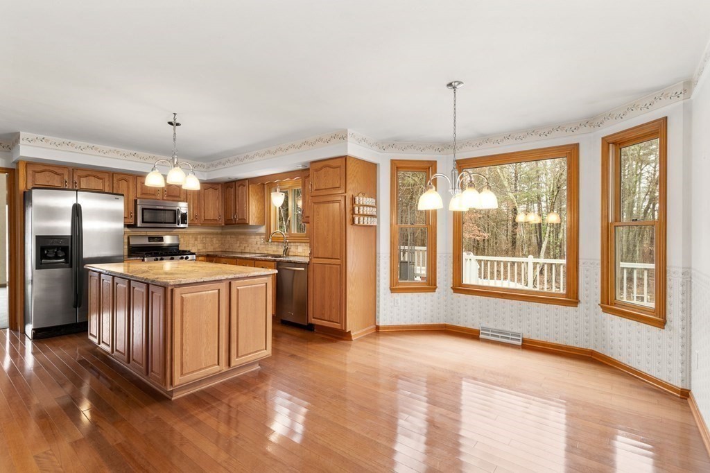 36 Ridge Road Pepperell, MA 01463 - Photo 7 of 35