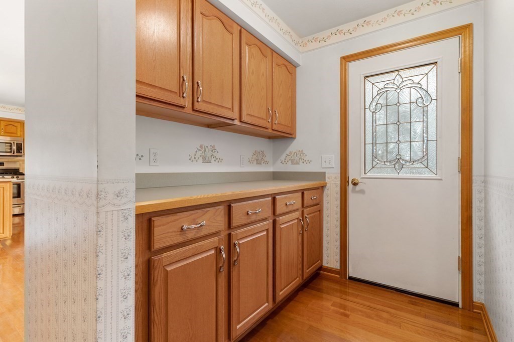 36 Ridge Road Pepperell, MA 01463 - Photo 9 of 35