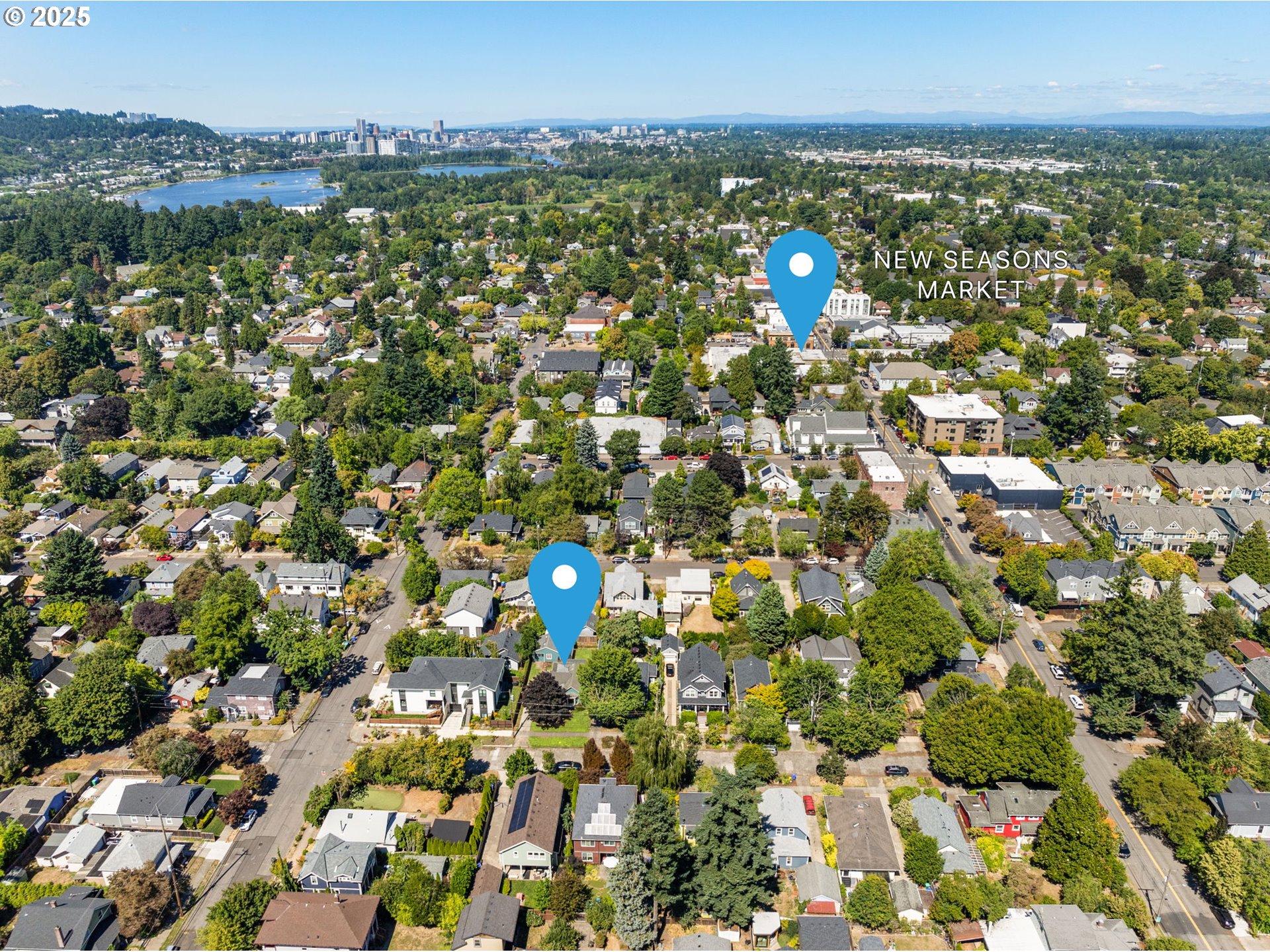 1127 Southeast Sherrett Street Portland, OR 97202 - Photo 35 of 37 a view of a city