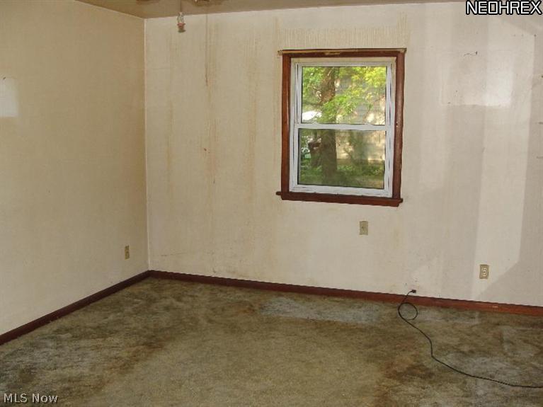 559 Tallmadge Road Kent, OH 44240 - Photo 5 of 13 Gallery Image 5
