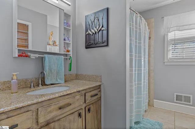 $350,000 | 212 Balcome Boulevard, Simpsonville, SC 29681