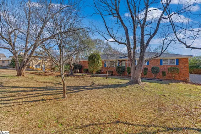 $350,000 | 212 Balcome Boulevard, Simpsonville, SC 29681