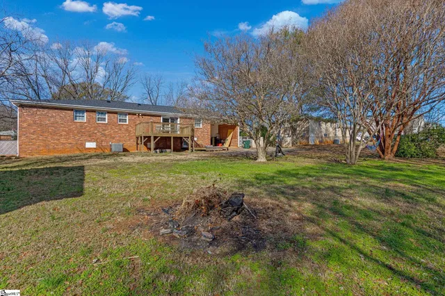 $350,000 | 212 Balcome Boulevard, Simpsonville, SC 29681