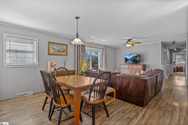 $350,000 | 212 Balcome Boulevard, Simpsonville, SC 29681