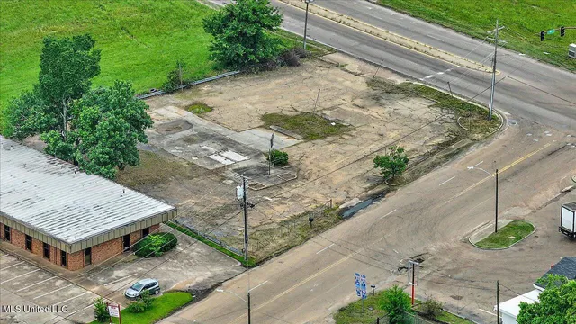 $59,900 | 1800 South Gallatin Street, Jackson, MS 39201