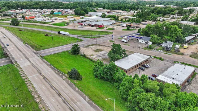 $59,900 | 1800 South Gallatin Street, Jackson, MS 39201