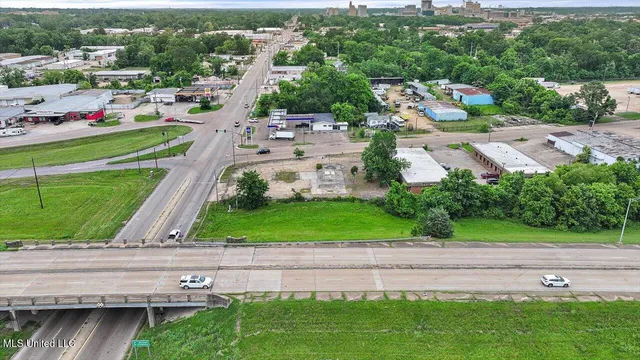 $59,900 | 1800 South Gallatin Street, Jackson, MS 39201