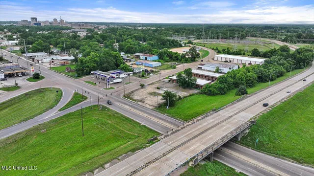 $59,900 | 1800 South Gallatin Street, Jackson, MS 39201