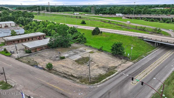 $59,900 | 1800 South Gallatin Street, Jackson, MS 39201