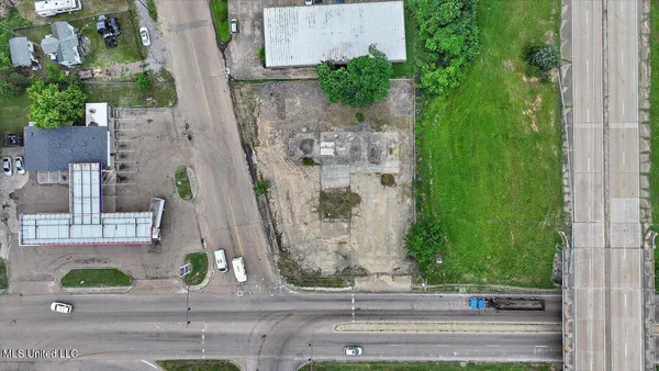 $59,900 | 1800 South Gallatin Street, Jackson, MS 39201