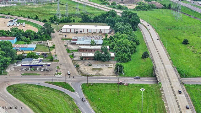 $59,900 | 1800 South Gallatin Street, Jackson, MS 39201