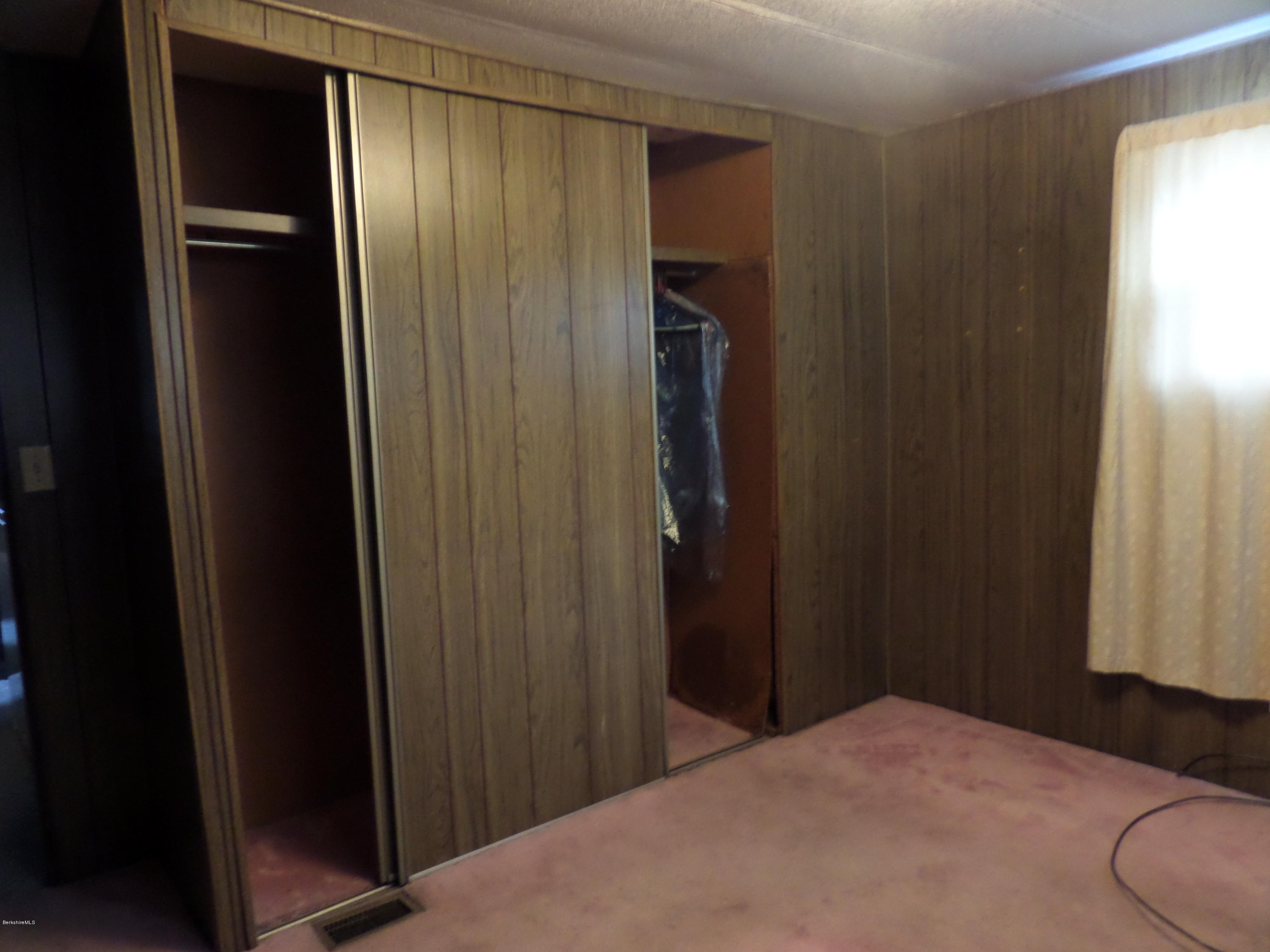 245 Cheshire Road, Unit 5 Pittsfield, MA 01201 - Photo 9 of 10 bed3