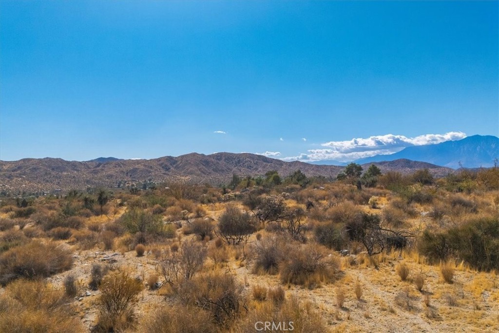 9457 Fobes Road Morongo Valley, CA 92256 - Photo 13 of 34 a view of mountain