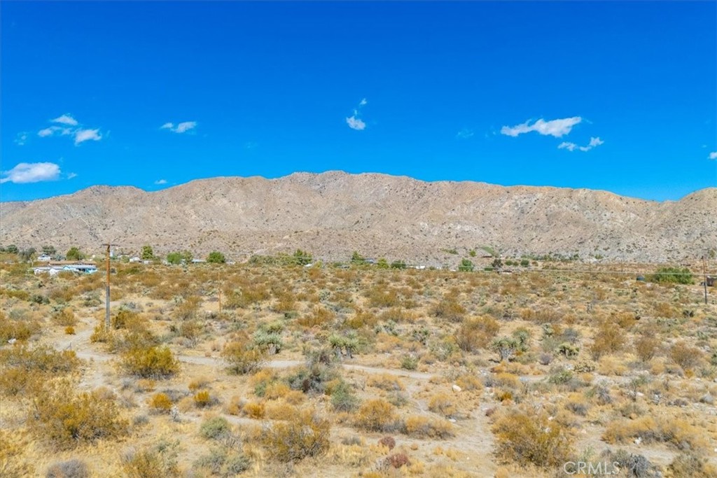 9457 Fobes Road Morongo Valley, CA 92256 - Photo 31 of 34 a view of a room with mountains and mountain view