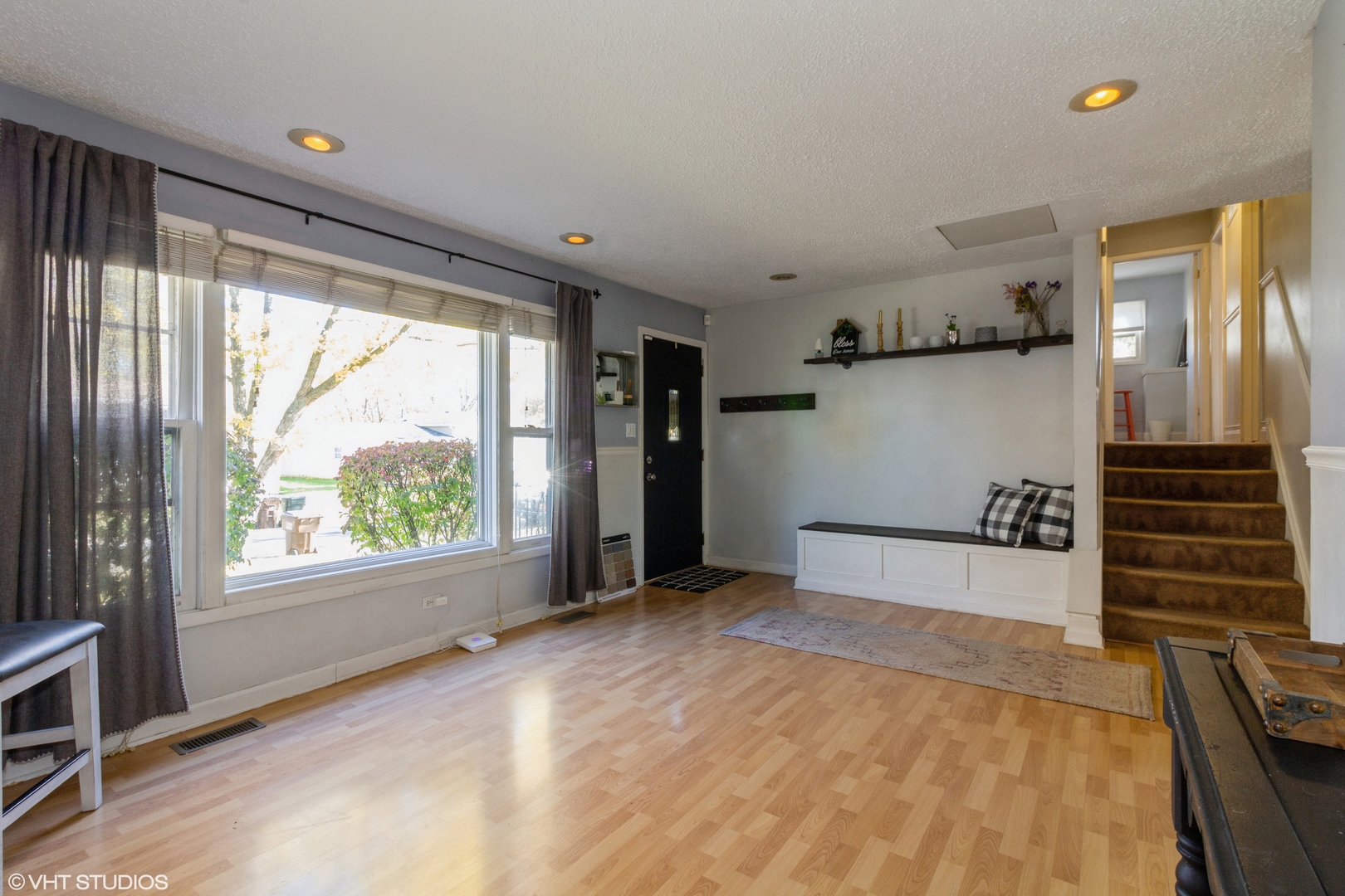 5755 Dover Road Oak Forest, IL 60452 - Photo 2 of 12 Gallery Image 2