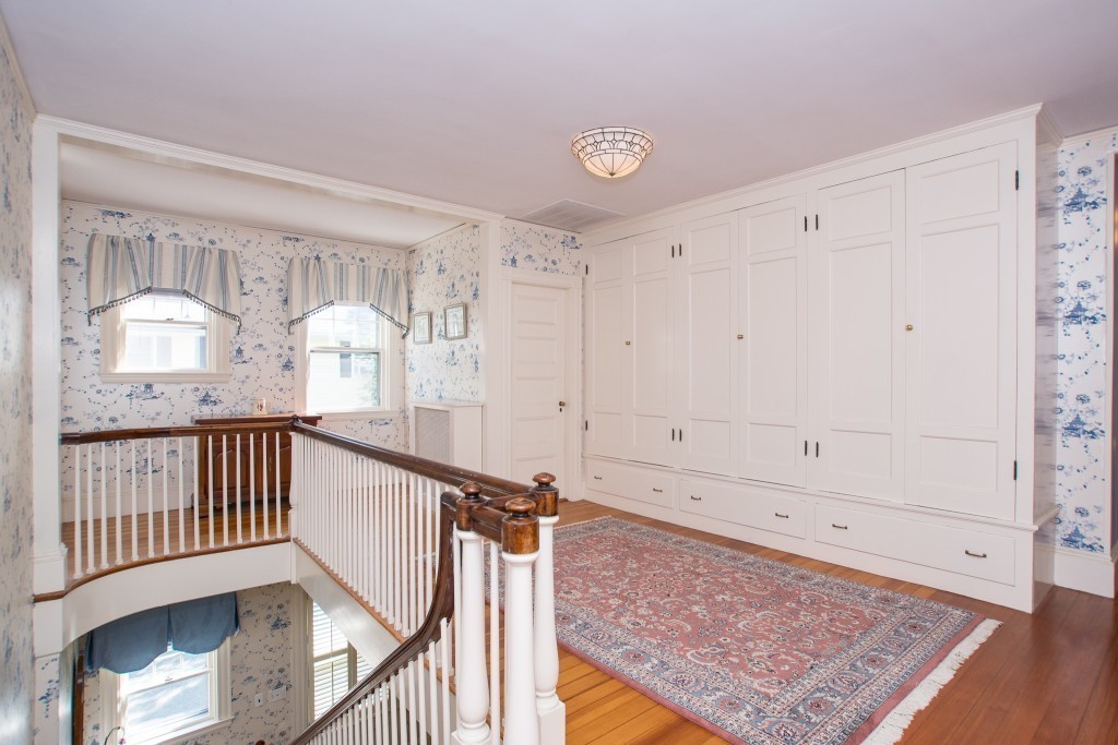 15 West Side Road Milton, MA 02186 - Photo 20 of 28 a view of an entryway with wooden floor