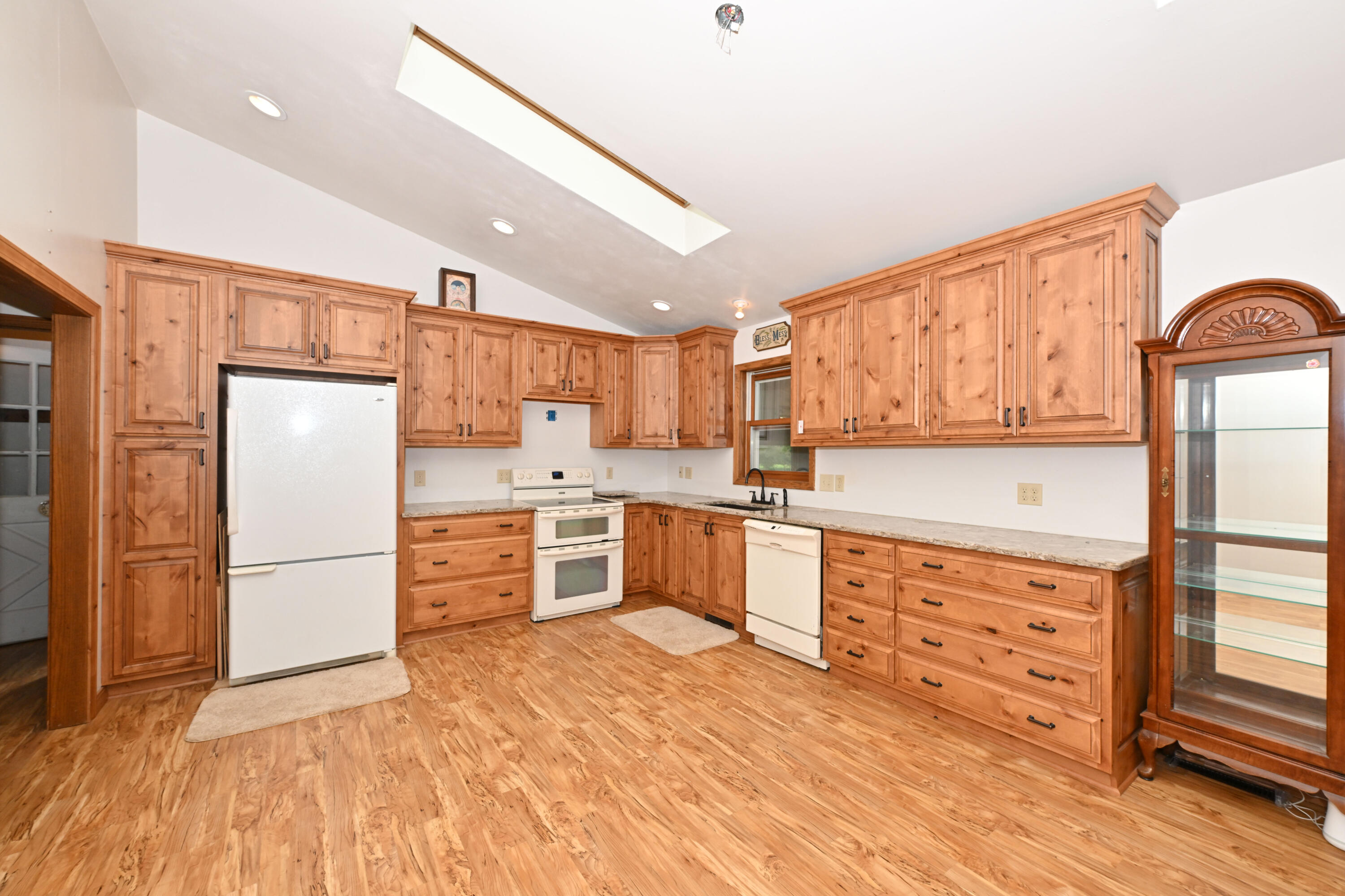N2877 Roger Road Sullivan, WI 53137 - Photo 7 of 44 Kitchen - Granitr Counter Top