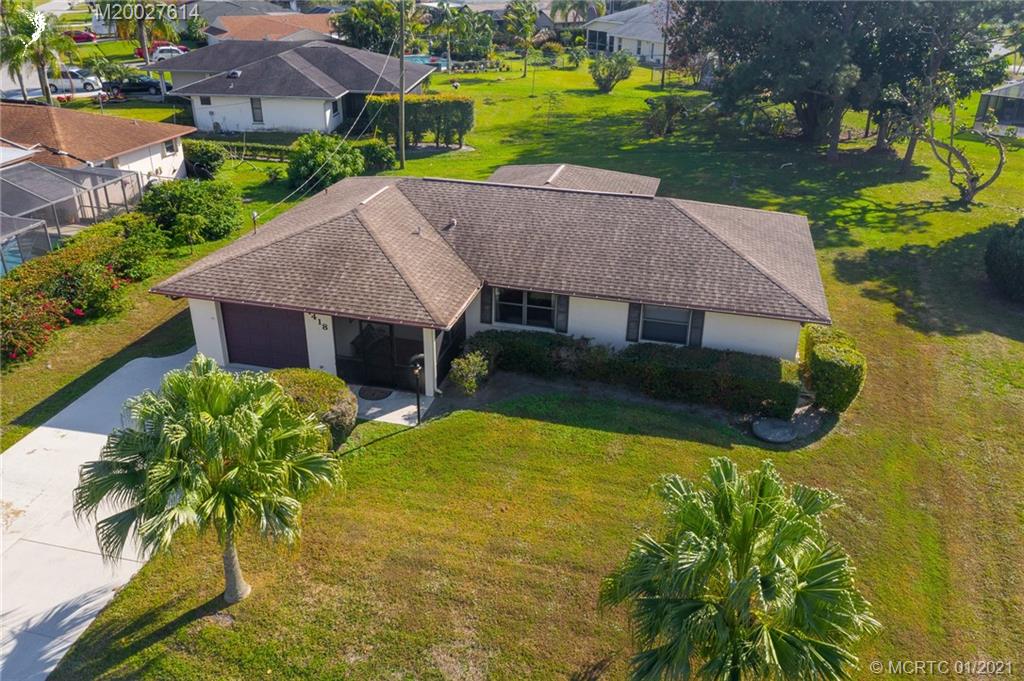 1418 Southeast Santurce Road Port St. Lucie, FL 34952 - Photo 13 of 37