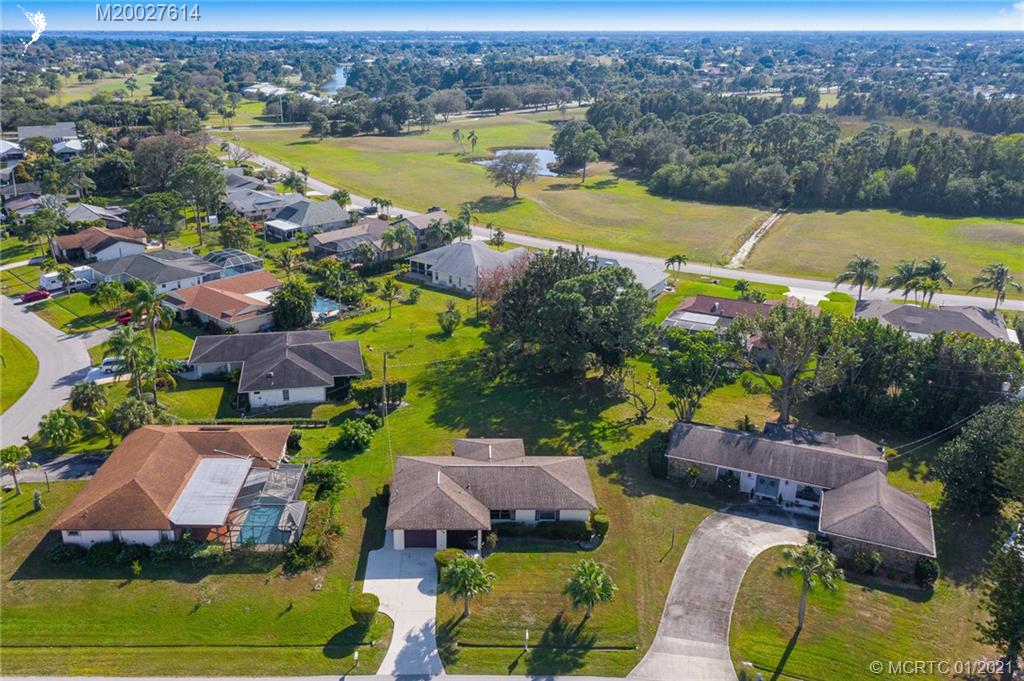 1418 Southeast Santurce Road Port St. Lucie, FL 34952 - Photo 15 of 37