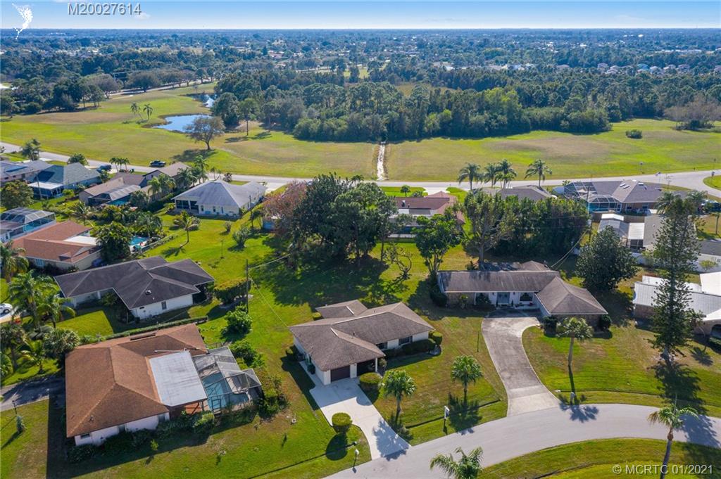 1418 Southeast Santurce Road Port St. Lucie, FL 34952 - Photo 17 of 37