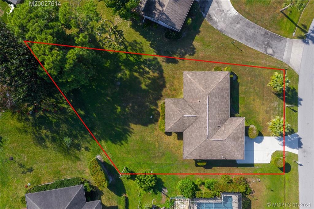 1418 Southeast Santurce Road Port St. Lucie, FL 34952 - Photo 20 of 37