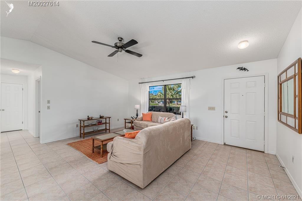 1418 Southeast Santurce Road Port St. Lucie, FL 34952 - Photo 27 of 37