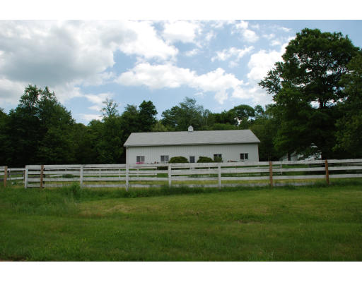 240 Ames Road Hampden, MA 01036 - Photo 4 of 9