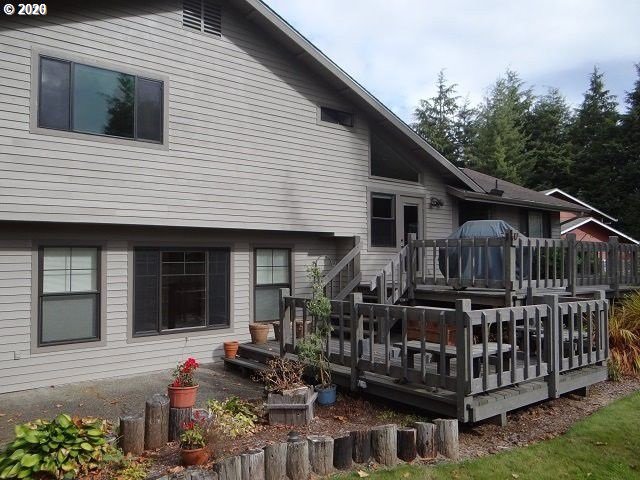 856 Goldenrod Court Reedsport, OR 97467 - Photo 4 of 31 Gallery Image 4