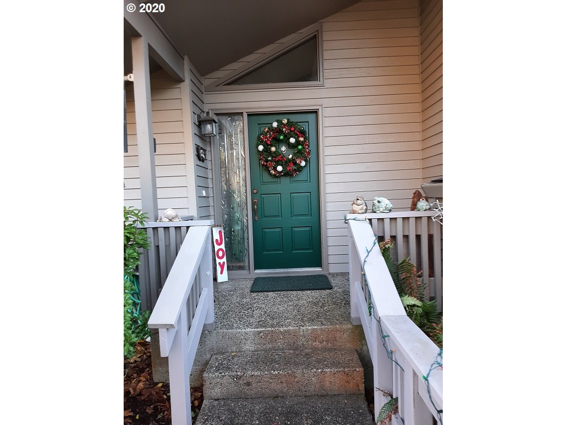 856 Goldenrod Court Reedsport, OR 97467 - Photo 10 of 31 Gallery Image 10