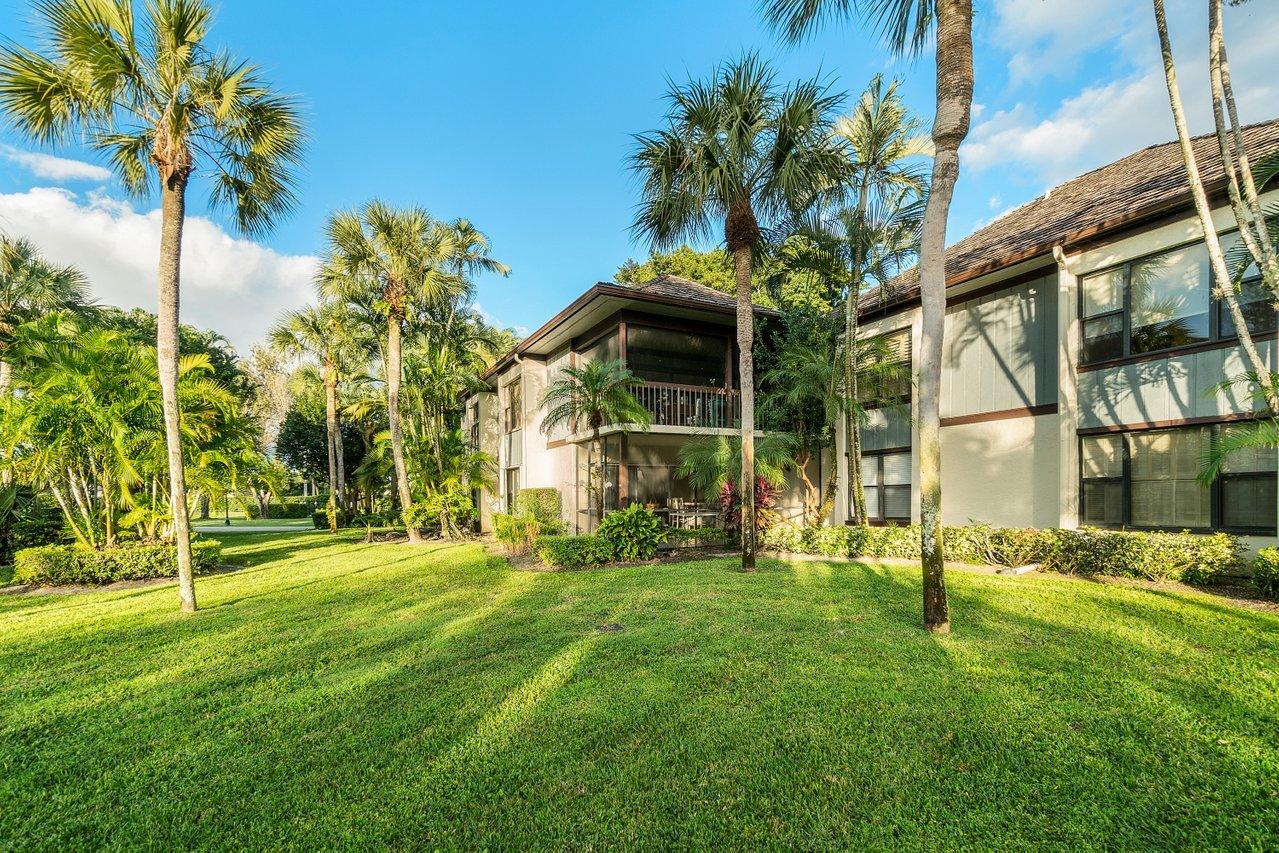 13329 Polo Club Road, Unit 106 Wellington, FL 33414 - Photo 1 of 47 Ground floor