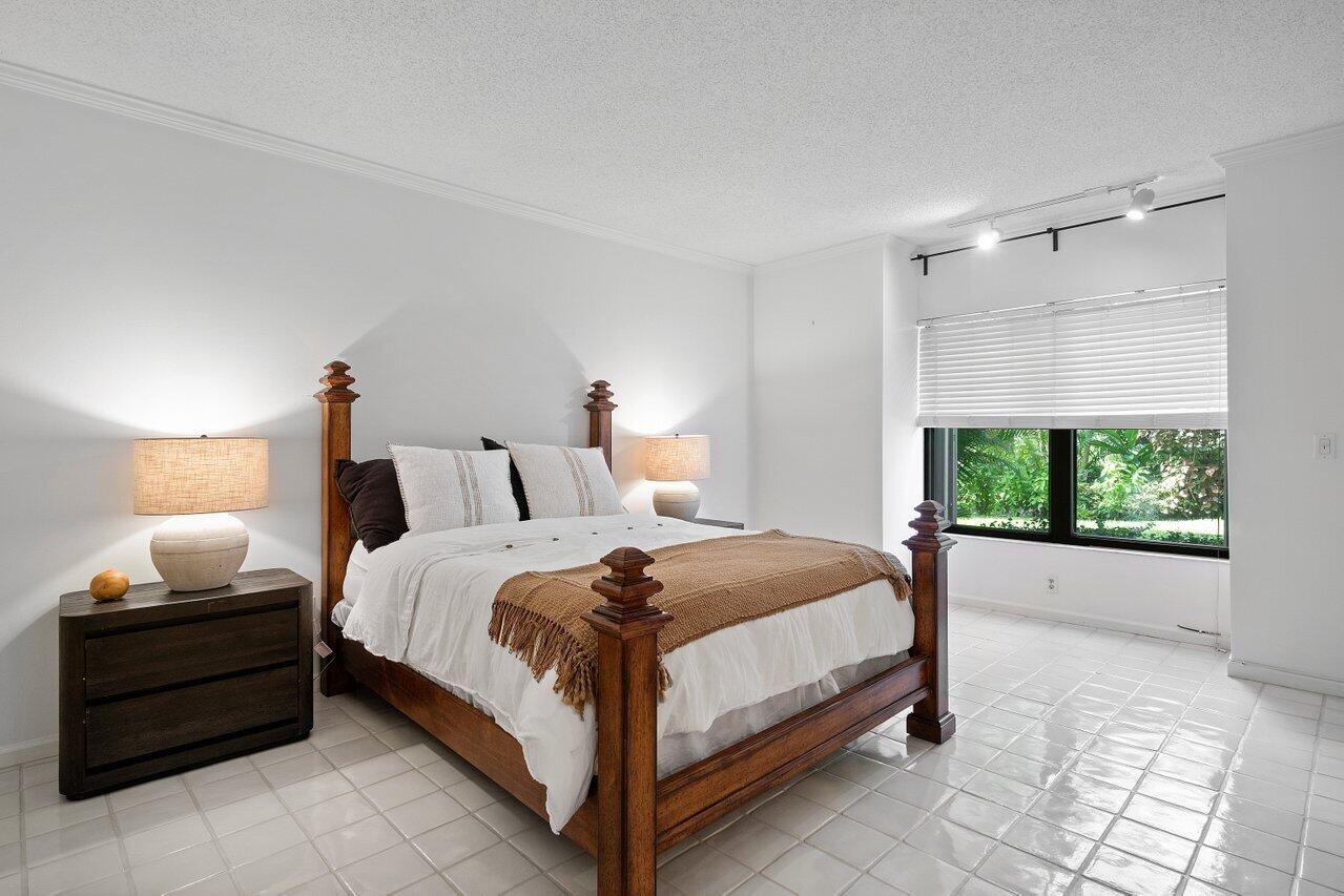13329 Polo Club Road, Unit 106 Wellington, FL 33414 - Photo 11 of 47 Master bedroom