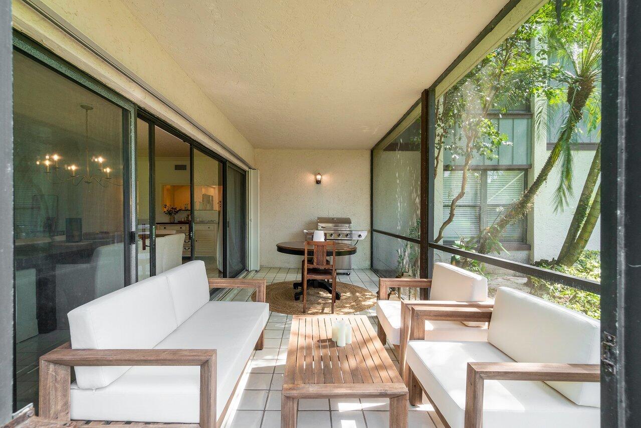13329 Polo Club Road, Unit 106 Wellington, FL 33414 - Photo 15 of 47 Patio