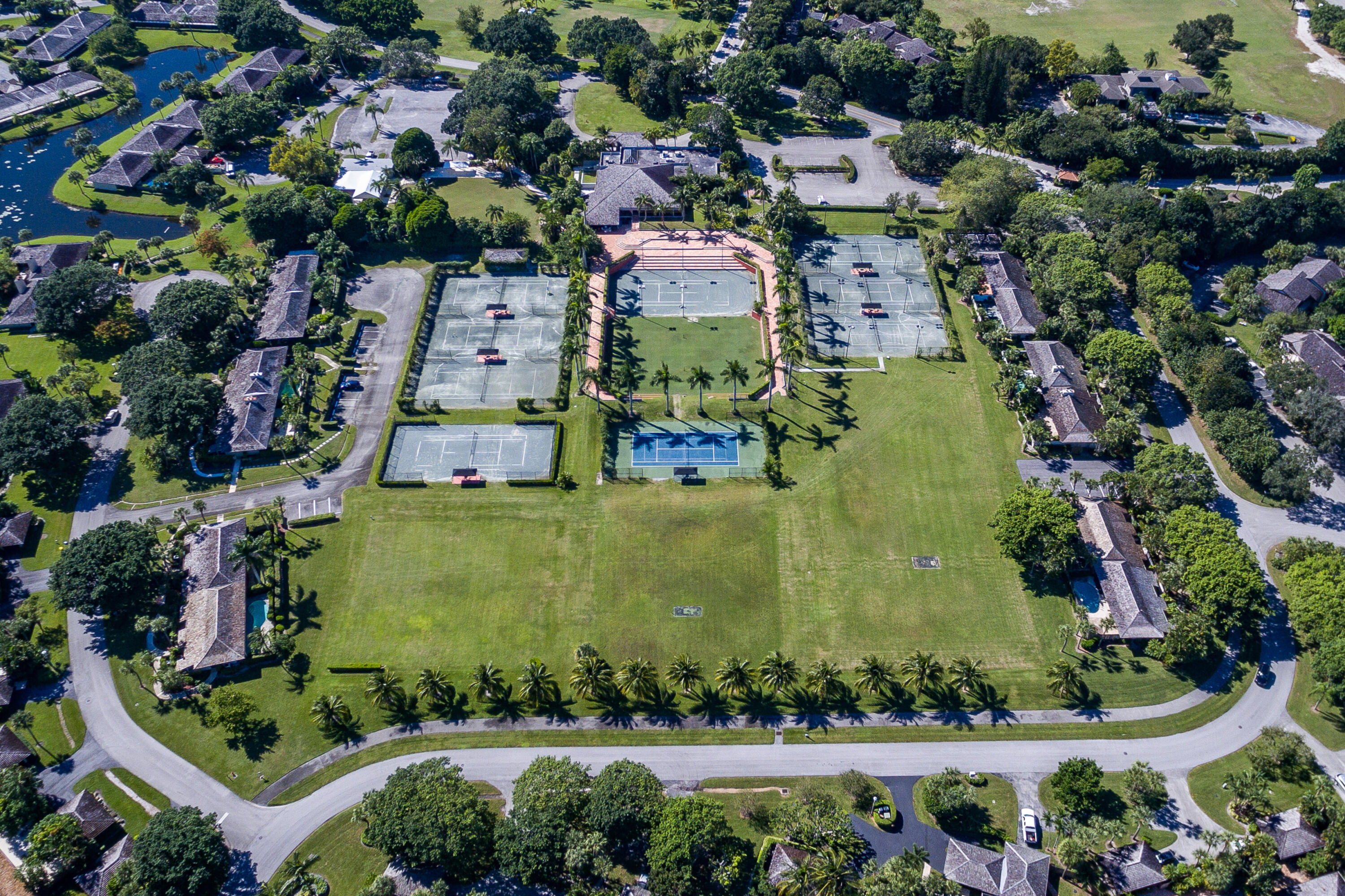 13329 Polo Club Road, Unit 106 Wellington, FL 33414 - Photo 17 of 47 Palm Beach Polo Golf & Country Club