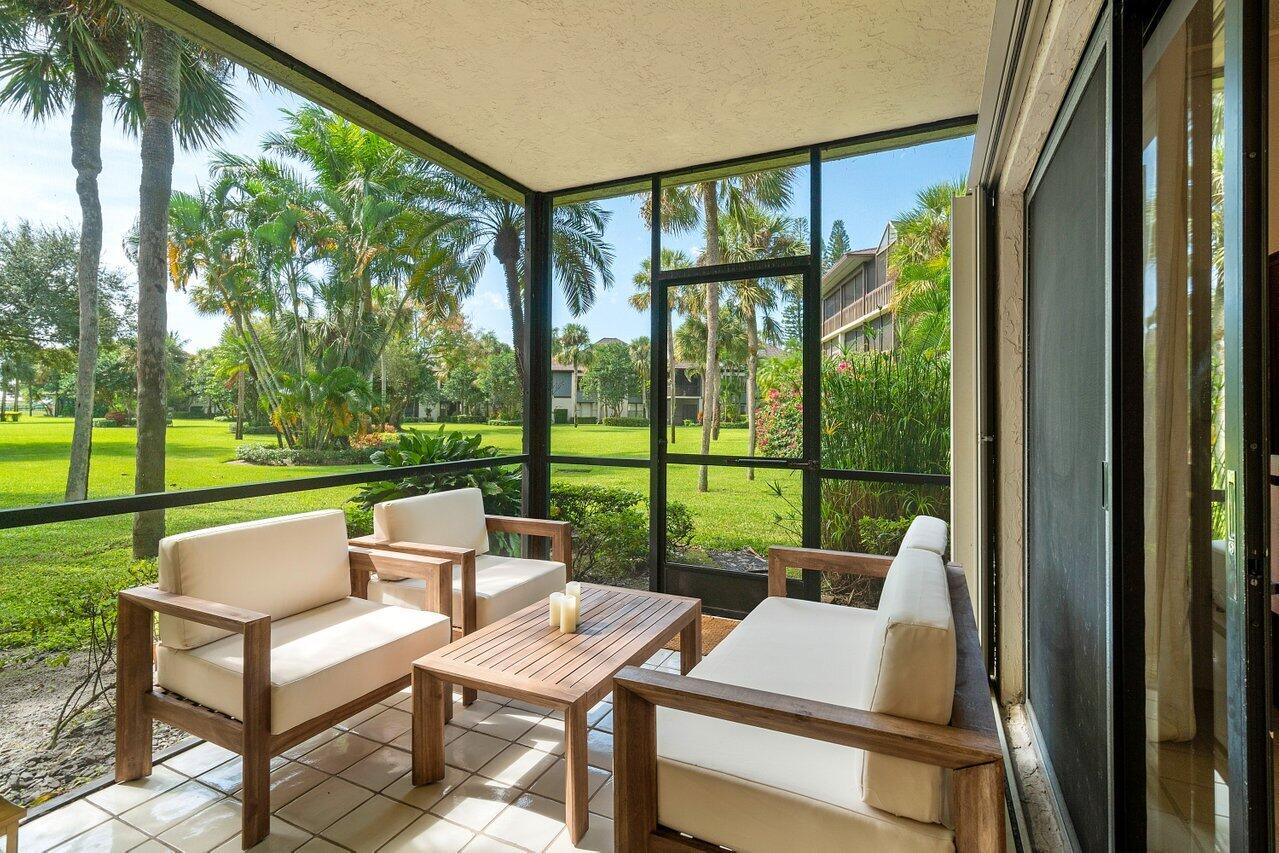 13329 Polo Club Road, Unit 106 Wellington, FL 33414 - Photo 10 of 47 Ground floor condo