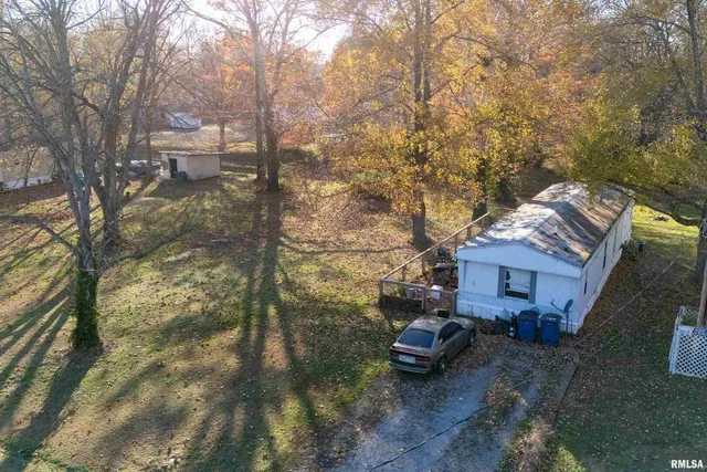 $79,900 | 101 South Poplar Street, De Soto, IL 62924