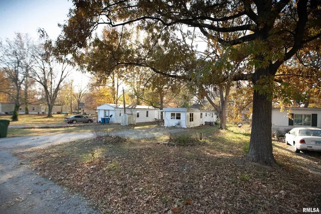 $79,900 | 101 South Poplar Street, De Soto, IL 62924