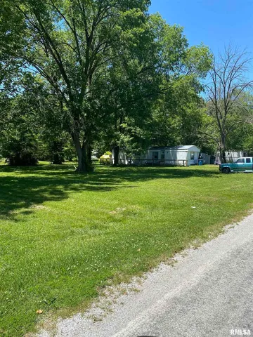 $79,900 | 101 South Poplar Street, De Soto, IL 62924