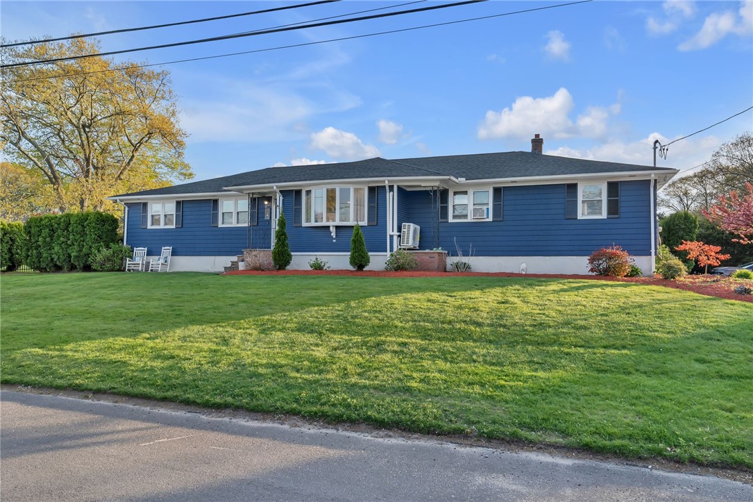62 Canonchet Trail Cranston, RI 02921 - Photo 3 of 50