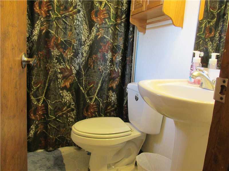 199 Holly Place Road Mount Pleasant, PA 15666 - Photo 13 of 16 Full Bath.