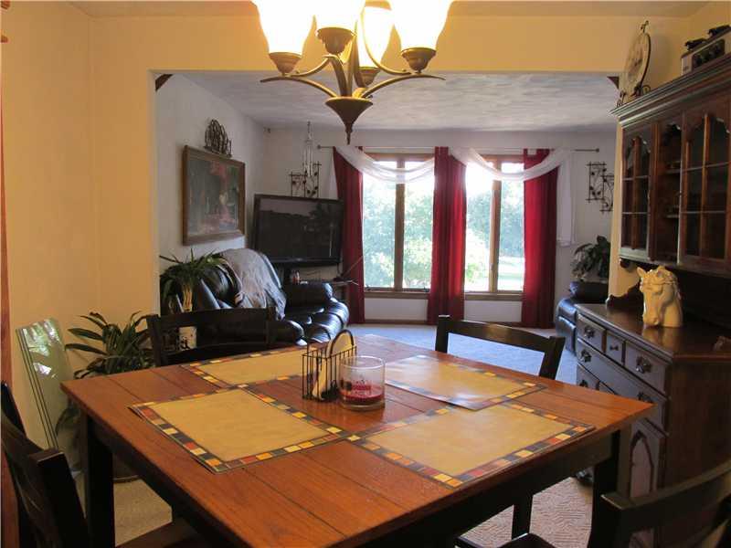 199 Holly Place Road Mount Pleasant, PA 15666 - Photo 7 of 16 Dining Room.
