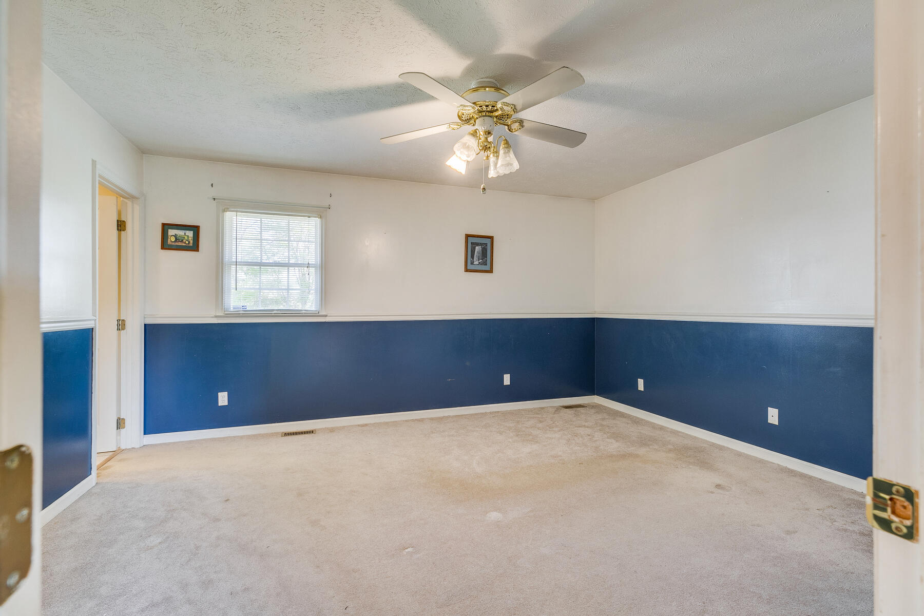 742 Rector Drive Kingsport, TN 37660 - Photo 17 of 49 020