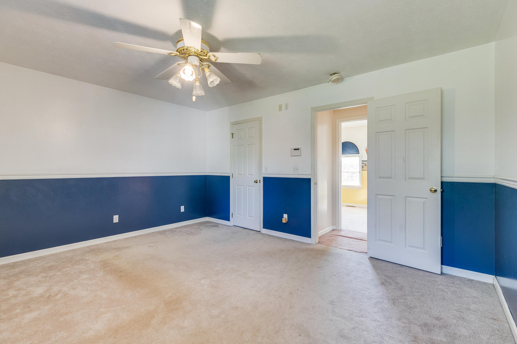 742 Rector Drive Kingsport, TN 37660 - Photo 18 of 49 021