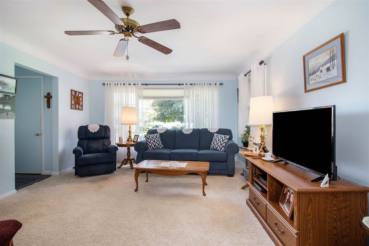 1609 Badgley Road Jackson, MI 49203 - Photo 2 of 25 Photo 2