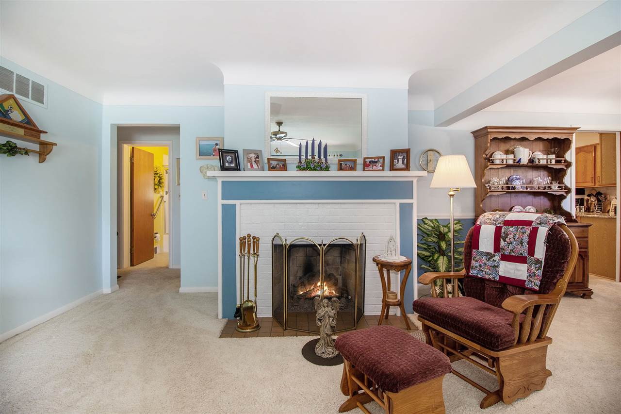 1609 Badgley Road Jackson, MI 49203 - Photo 4 of 25 Photo 4