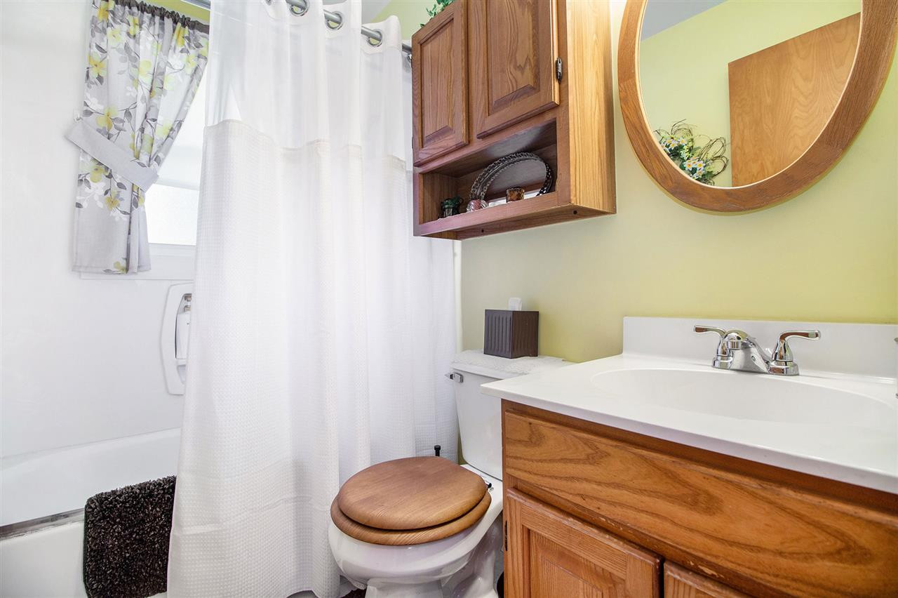 1609 Badgley Road Jackson, MI 49203 - Photo 9 of 25 Photo 9